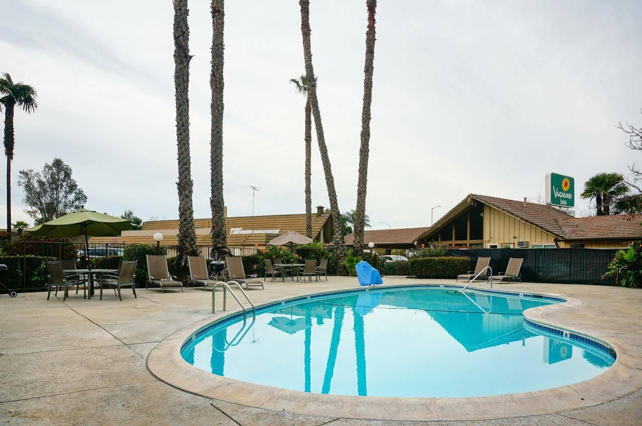סנטה קלרה Rodeway Inn מראה חיצוני תמונה